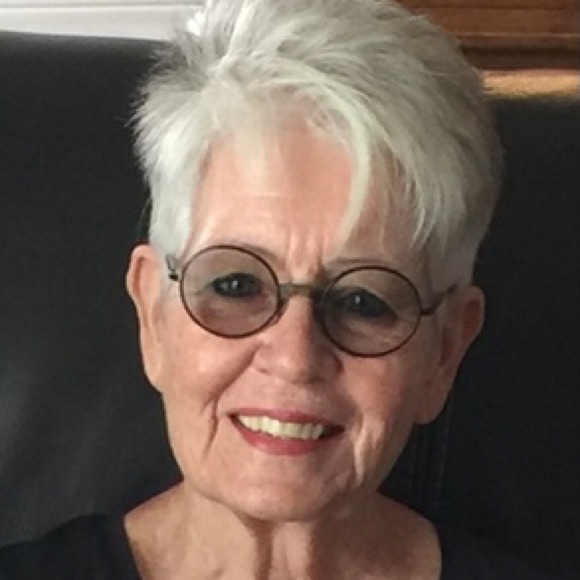 Meet your Posher, Terri - Picture 1 of 1